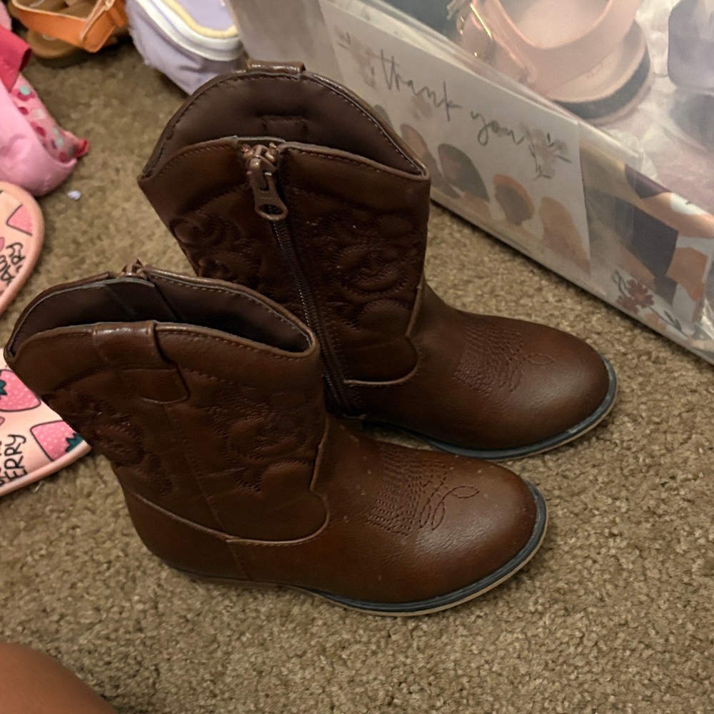 Brown Embroidered Cowboy Boots